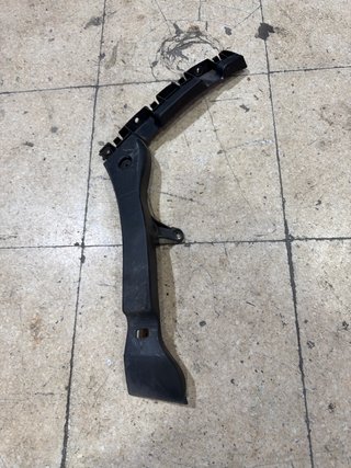 Soporte Trasero Izq Peugeot 3008 2011 9683045680