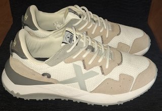 Zapatillas Munich Shibuya 12 Beige/Blanco
