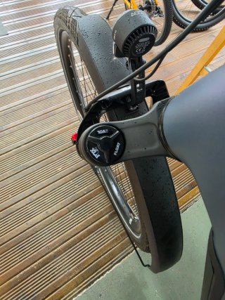Bicicleta Eléctrica Cube Katmandu