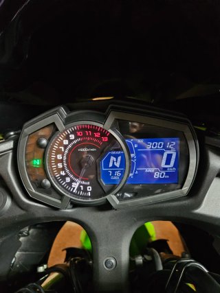 Kawasaki Ninja 650R A2
