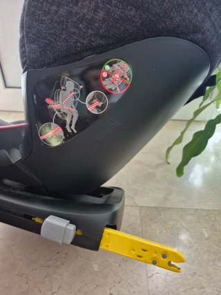 Silla Coche Bebe Confort Rodifix AirProtec 2-3