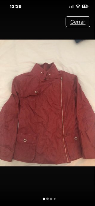 Chaqueta Roja Estilo Motero