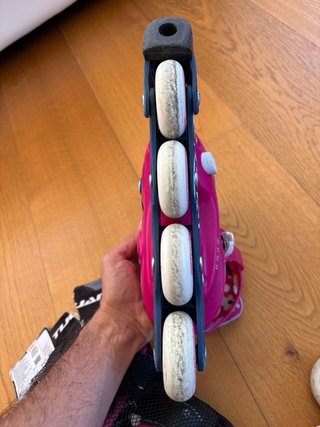 Patines y protectores infantiles rosas