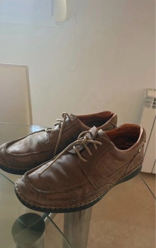 Zapatos náuticos Nuper marrones