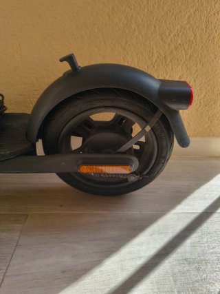 Patinete eléctrico NAVEE V25 + Accesorios + seguro