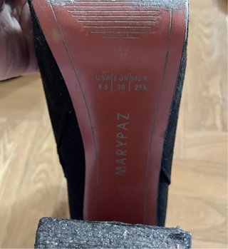 Botines Negros de Ante Marypaz