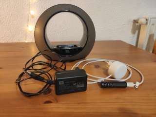 Altavoz JBL Radial Micro con cargador