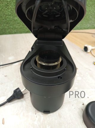 Macchina da caffè a capsule Nespresso De'Longhi Vertuo Pop