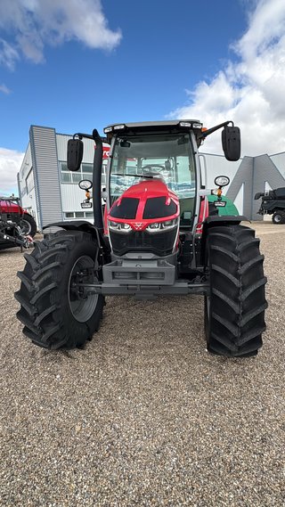 Tractor Massey Ferguson 5S125