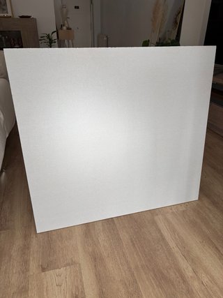 Tablero de madera gris para armario