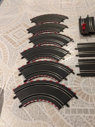 Carrera Go