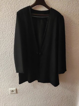 Chaqueta Negra de Señora