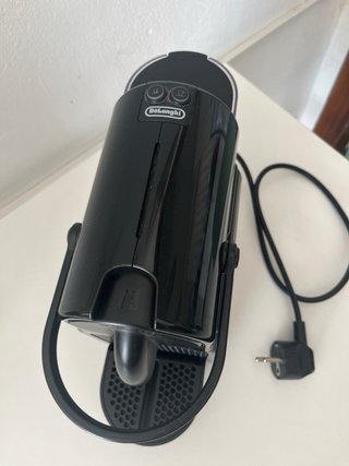 Macchina da caffè Nespresso DeLonghi nera