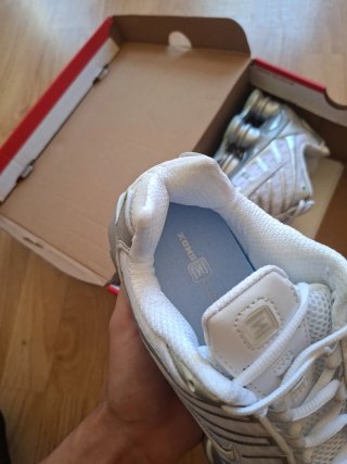 Nike Shox Plata y Blanco