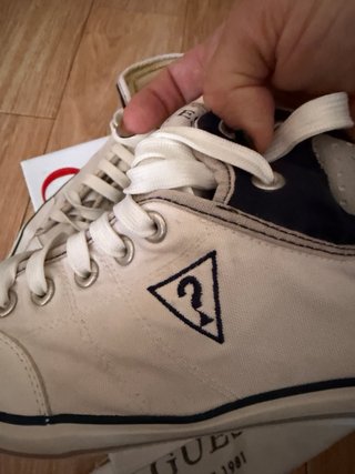 Botines Deportivos Guess Blancos