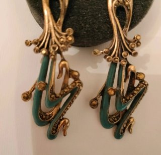 Pendientes Uterqüe Perlas Dulces dorados y Verde