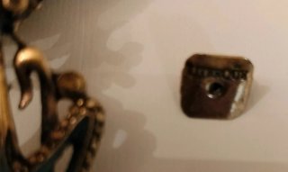Pendientes Uterqüe Perlas Dulces dorados y Verde