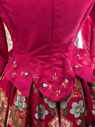 Traje de Fallera