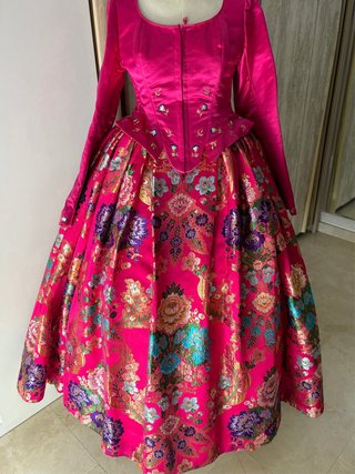 Traje de Fallera