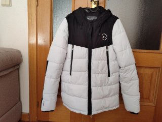 Anorak / parka para chico. Talla 16
