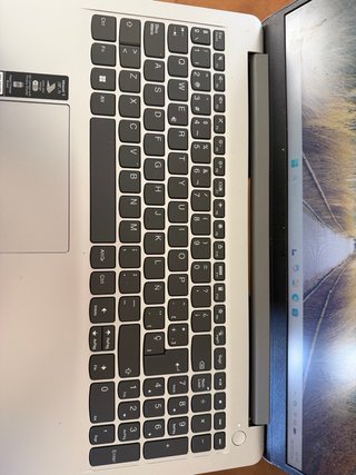 Ordenador Portátil Lenovo