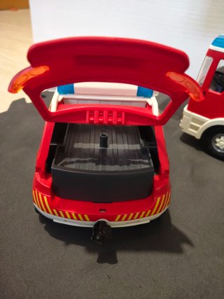 Set de Coche y Camión de Bomberos