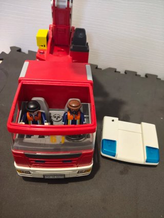 Set de Coche y Camión de Bomberos