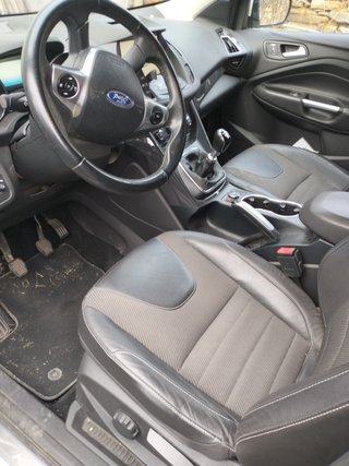 Ford Kuga 2015