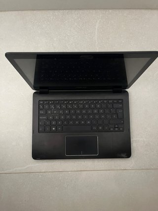 Portátil ASUS 13.3 Táctil i3 8GB RAM 250GB SSD