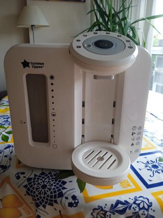 Máquina Tommee Tippee para biberones PERFECT PREP