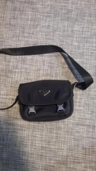 Riñonera/Bandolera Prada Negra