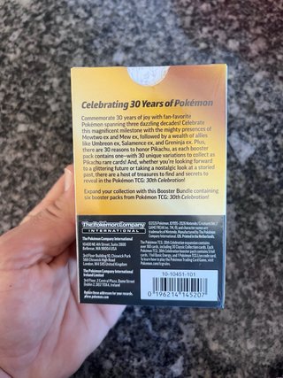 Booster Bundle Pokémon 30th Celebrations