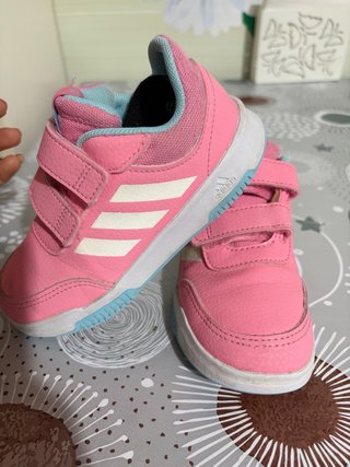 Zapatillas Adidas Niña Talla 27, filas talla 27