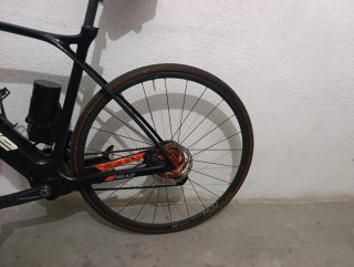 Bicicleta carretera Lapierre Negra