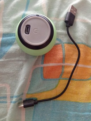 Altavoz Portátil Compacto Verde