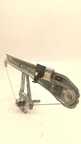 Elevalunas trasero izquierdo Renault Clio III 1,5