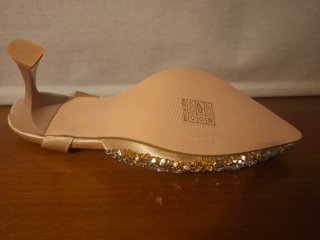 Zapatos de tacón con pedrería