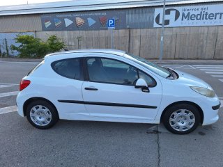 Peugeot 207 2007
