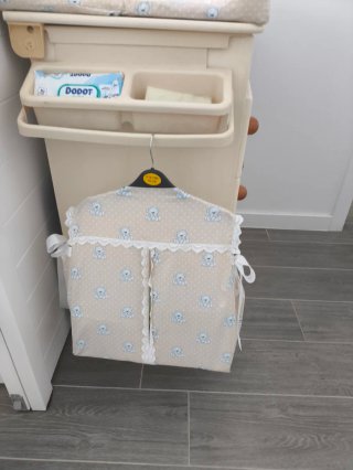 Cuna bebé con cambiador y bañera