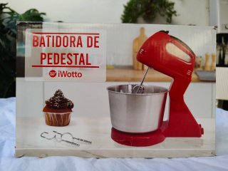 Batidora de Pedestal iWotto Roja