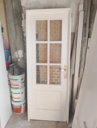 5 Puertas madera blancas