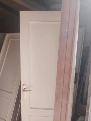 5 Puertas madera blancas