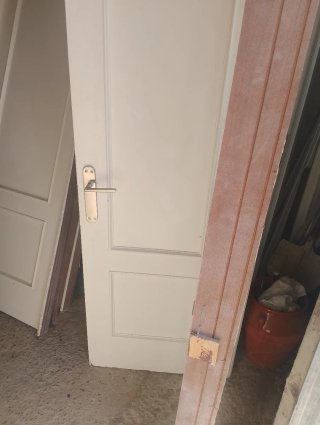 5 Puertas madera blancas
