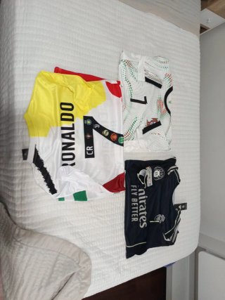 Lote de 3 Camisetas de Fútbol