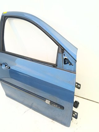 Puerta delantera derecha Renault Clio III 1,5