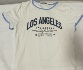 Camiseta Bershka Los Angeles Talla L
