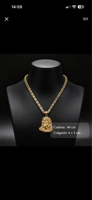Collar con colgante de Jesús dorado