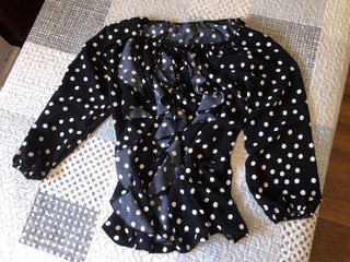 Blusa de Lunares con Volantes Talla XXL