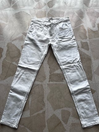 Pantalón Blanco Pull & Bear - Talla 42