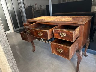 Credenza antica in legno